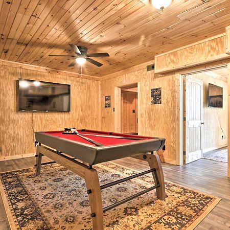 Gatlinburg Cabin With Loft And Game Room 1 Mi To Town Exterior foto